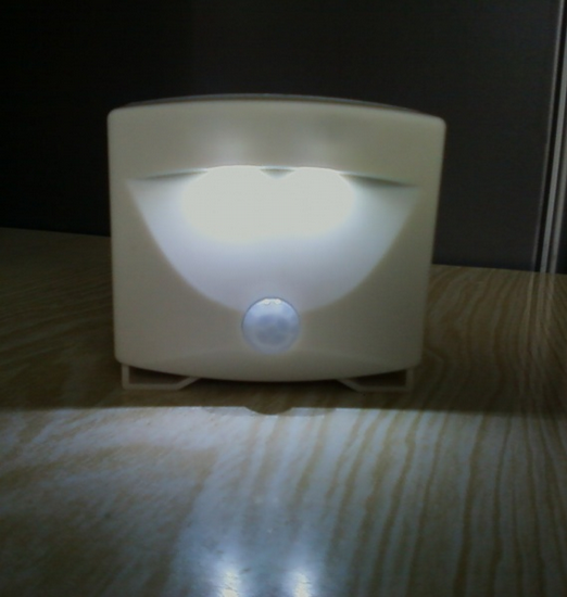 ����� Mighty Light