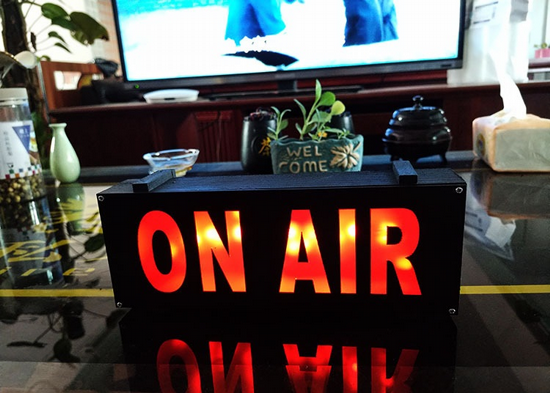 ��� On Air ���� �������� �� ����� LED